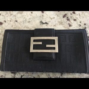 FENDI leather/fabric logo wallet.